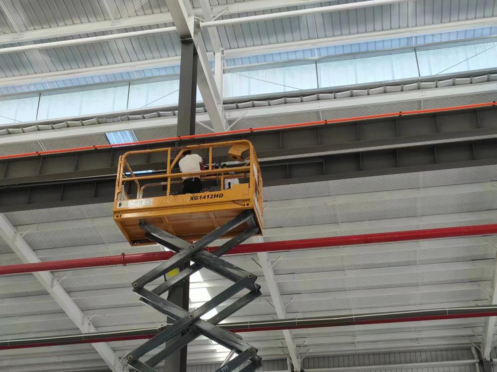 消防水炮安裝.jpg 消防水炮安裝.jpg